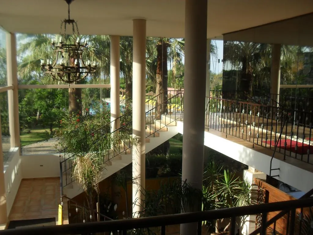 Luzmar Villas Vakantiepark